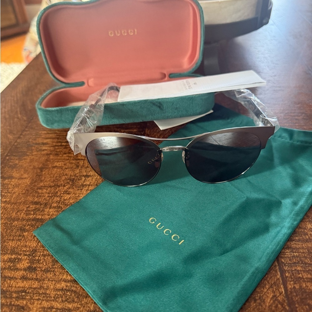 Gucci Silver and Black Sunglasses
